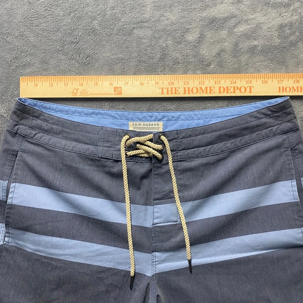 Fair Harbor Board Shorts Mens Size 34 Navy Blue Striped Swim Trunks